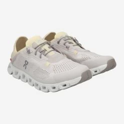 Bestes Schuh Geschäft 33 On Running Art. Cloud 5 Coast Beige